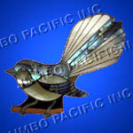 Shell brooches crafted in bird design