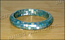 bangle,bangles,shell inlayed bangles,shell inlayed bangle,shell inlay bangles,shell inlay bangle,banana bark,banana,bark,laminated,banana bark laminated,bananas,shell bangles,shell bangle,capiz bangle,capiz bangles